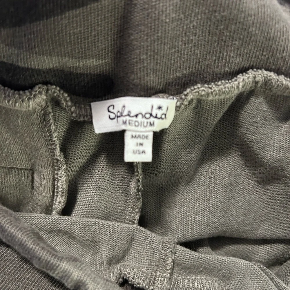 SPLENDID •  Green Camouflage Sweat Pants • Med • - Picture 8 of 12